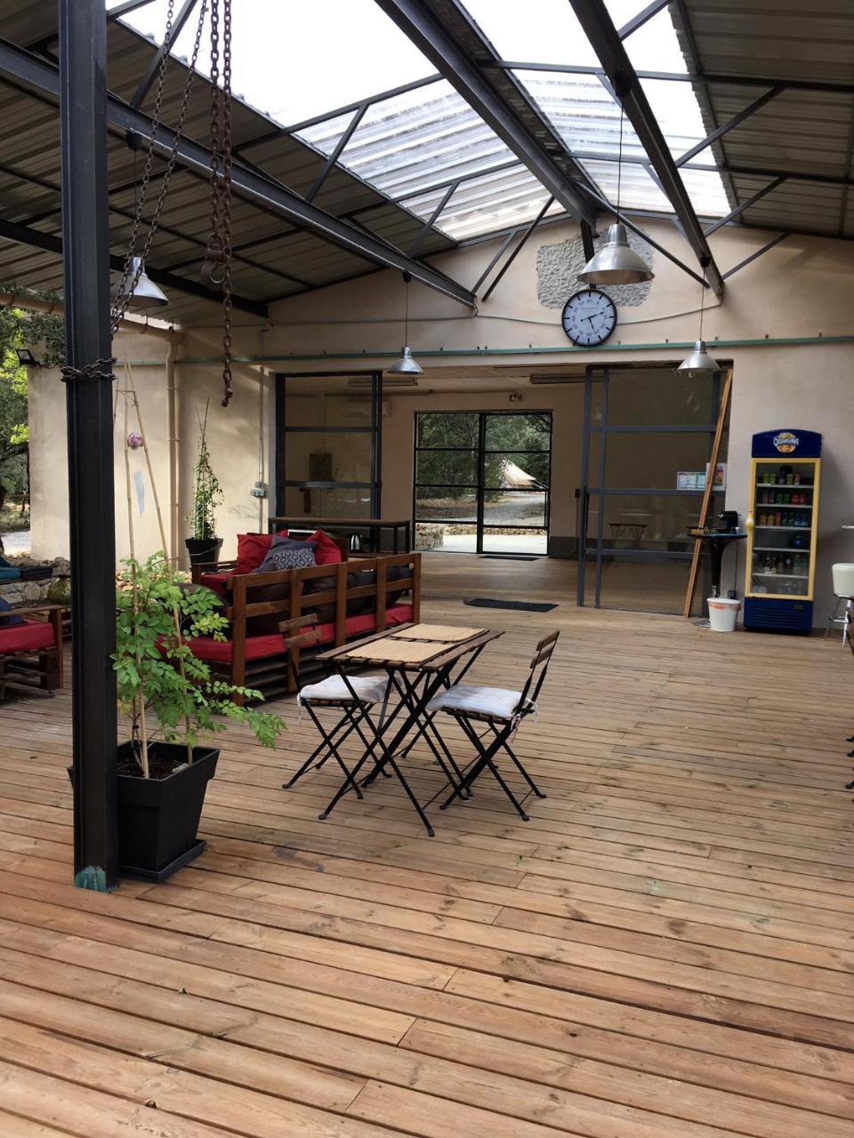 Les Jardins De Chiron Et Tiny House Dans Le Sud Sauve